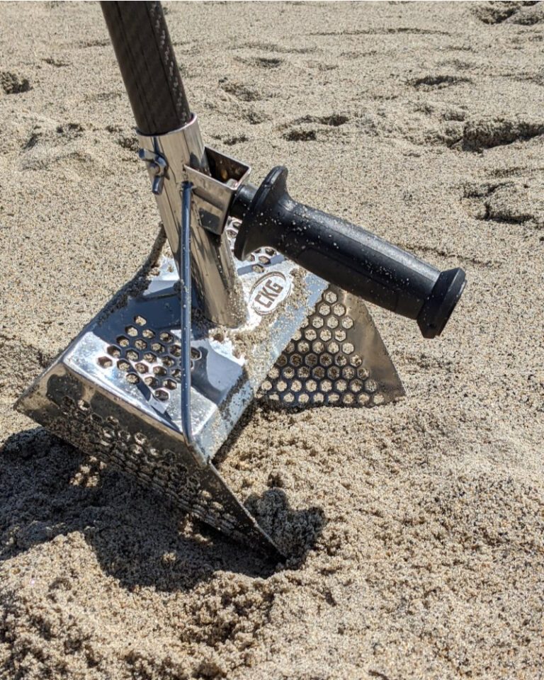 What to Consider When Buying Your First Beach Sand Scoop for Metal Detecting