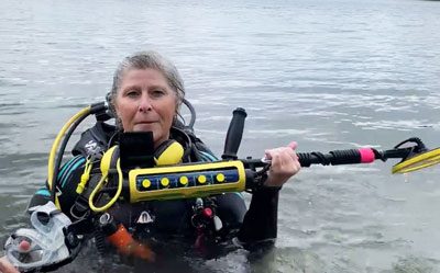 Underwater metal detecting tips